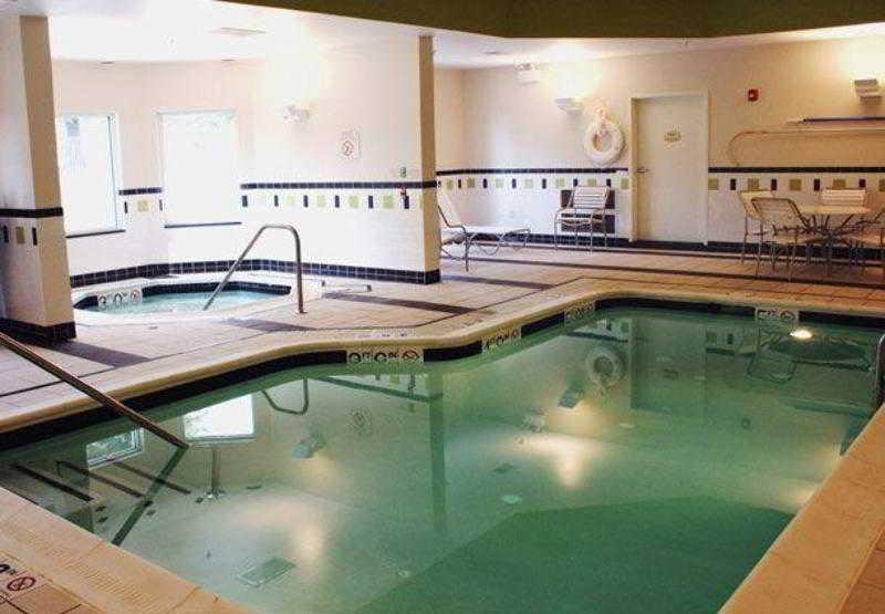 Fairfield Inn And Suites By Marriott Strasburg Shenandoah Valley Экстерьер фото