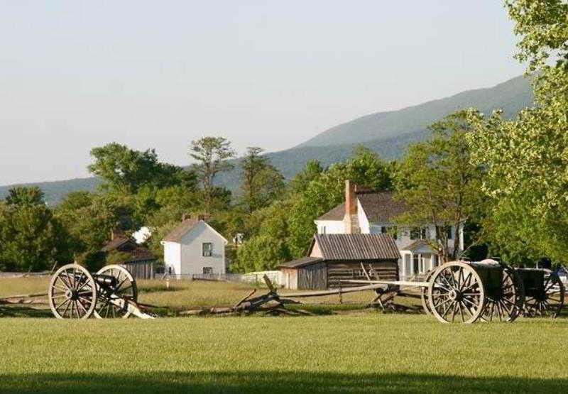 Fairfield Inn And Suites By Marriott Strasburg Shenandoah Valley Удобства фото