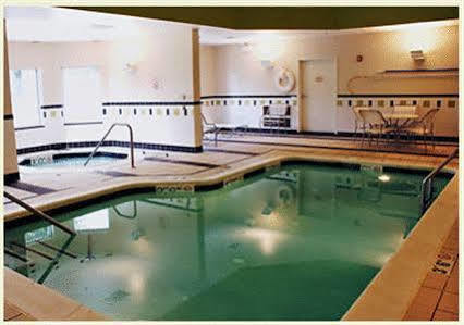 Fairfield Inn And Suites By Marriott Strasburg Shenandoah Valley Экстерьер фото
